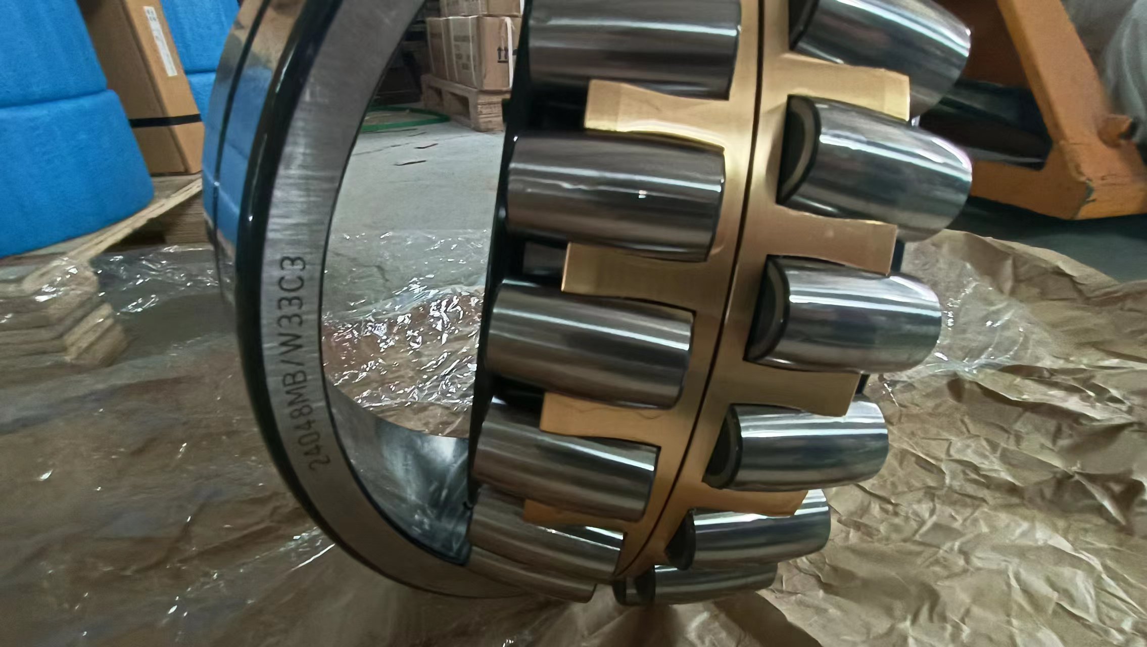 spherical roller bearing 24048 MB/W33 C3 240*360*118 mm size 4003148 for big machine 